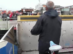 ブロンド, フェラチオ, 足コキ, 手コキする, ラティーナ, ハメ撮り, 公共, オッパイの