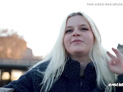 Enthousiasteling, Blond, Mollig, Voeten, Vrouw, Duits, Hd, Kut duiken