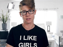 Culo grande, Tetas grandes, Tetona, Penetracion con dedos, Besar, Lesbiana, Tetas naturales, Coño