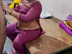 18 ans, Tir de sperme, Conversation vulgaire, Fait maison, Indienne, Orgasme, Rugueux, Belle mère