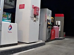 Enthousiasteling, Anaal, Seksspeelgoed, Hardcore, Masturbatie, Buiten, Openbaar, Shemale