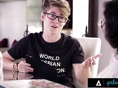 美女, デカ尻, デカパイ, レズビアン, 下着, 自然山雀, オマンコ, ストッキング