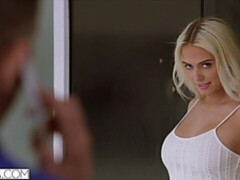 Culo, Rubia, Mamada, Estilo perrito, Besar, Afeitado, Adolescente, Tetas