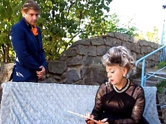 Grote lul, Pijpbeurt, Omie, Rijpe lesbienne, Moeder die ik wil neuken, Buiten, Pornster, Kousen