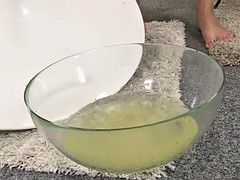 Hot chick pees in a big baloon with joy