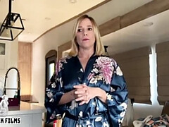 Pijpbeurt, Gezin, Hd, Rijpe lesbienne, Moeder die ik wil neuken, Gezichtspunt, Taboe, Tieten likken