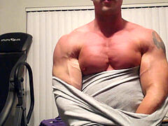 Alpha Muscle manhandle