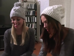 Красотки, Большой член, Большие сиськи, Минет, Брюнетки, Хд, Лизание, Натуральные сиськи