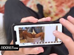 18, イく瞬間, 手コキする, ハードコア, 異人種間, なめる, 剃毛, ティーン