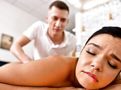 Wohlbeleibte schöne frauen, Grosser arsch, Grosse titten, Braunhaarige, Hundestellung, Massage, Milf, Rasiert