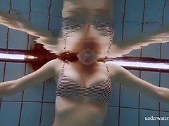 デカパイ, ビキニ, エロティック, オマンコ, 赤毛, ティーン, オッパイの, 水中