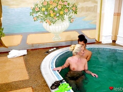 69, お尻, ブロンド, 茶髪の, 自然山雀, プール, オッパイの, 濡れ