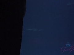 Enthousiasteling, Badkamer, Jurk, Masturbatie, Gezichtspunt, Kut duiken, Geschoren, Mager