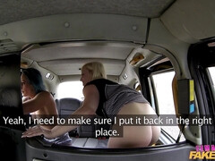 69 negenenzestig, Brits, Auto, Lesbisch, Buiten, Kut duiken, Speelgoed, Vibrator