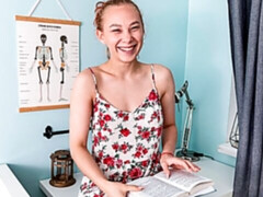 Grosse bite, Sucer une bite, Souple, Seins naturels, Cheveux courts, Maigrichonne, Adolescente, Nénés