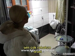 Mooi, Rondborstig, Oudere vrouw, Stel, Hondjeshouding, Stiefmoeder, Zuigen, Tatoeage