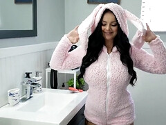 デカチン, デカパイ, フェラチオ, 茶髪の, 浮気する, 淫乱熟女, スインガー, ティーン