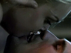 Gros seins, Blonde, Sucer une bite, En levrette, Faciale, Hd, Léchez, Chatte