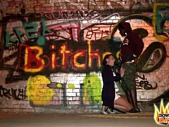 Grote kont, Grote lul, Pijpbeurt, Hondjeshouding, Natuurlijke tieten, Roodharige vrouw, Tiener, Tieten likken