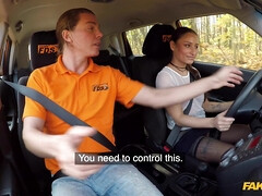 Schwarz, Blasen, Auto, Schwanz, Natürlichen titten, Im freien, Piercing, Strümpfe