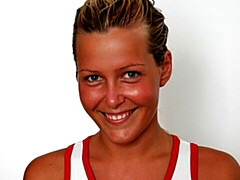 18 ans, Gros cul, Gros seins, Blonde, Habillées, Nue, Maigrichonne, Adolescente