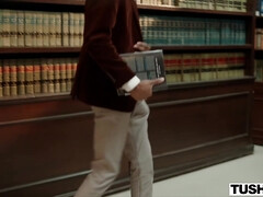 Anaal, Grote mammen, Pijpbeurt, Lul, Hondjeshouding, Interraciaal, Masturbatie, Tatoeage