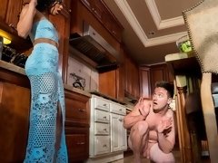 Kont, Grote kont, Hondjeshouding, Interraciaal, Likken, Kut duiken, Tiener, Tieten likken
