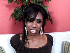 Grosser schwanz, Blasen, Braunhaarige, Schwarz, Handjob, Lecken, Masturbation