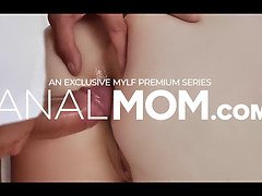 Verga grande, Tetas grandes, Mamada, Lamidas, Madres para coger, Coño, Gritar, Adolescente