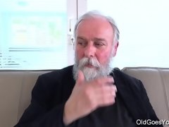 Красотки, Европейки, Француженки, Секс без цензуры, Порнозвезда, Наездница, Тощие, Униформа