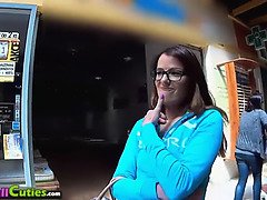 Rubia, Tetona, Checa, Polla, Pov, Público, Coño, Desnudarse