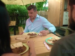 Mooi, Grote lul, Bruinharig, Daddy, Europees, Vriendin, Geschoren, Spaans