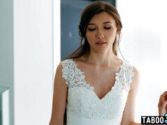 Большие сиськи, Бисексуалы, Семья, Зрелые, Милф, Крошечные, Табу, Втроем