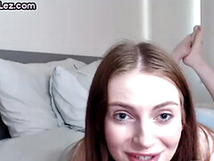 18, オナニー, 小柄, ソフトコア, ティーン, 三人, おもちゃ, ウェブカメラ