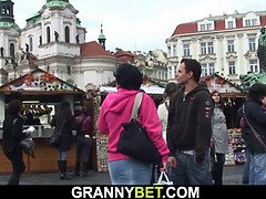 Blasen, Geile alte tussi, Kehlenfick, Oma, Masturbation, Mutti, Realität, Stiefmutter