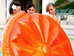 Ariana Marie, Abigail Mac and Nicole Aniston licking outdoors