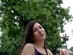 Gros seins, Gorge profonde, Allemand, Poilue, Hard, Seins naturels, Adolescente, Nénés