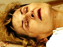 Enthousiasteling, Extreem, Duits, Omie, Hd, Rijpe lesbienne, Moeder, Taboe