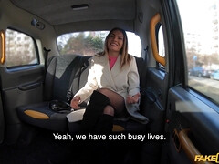 Amateur, Culo, Culo grande, Tetas grandes, Coche, Garganta profunda, Al aire libre, Ruso