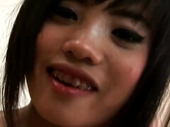 Asiatisch, Grosser arsch, Blasen, Braunhaarige, Selbstgemacht, Reif, Milf, Pov