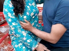 Любители, Толстушки, Большая жопа, Большой член, Брюнетки, Кончили внутрь, Натуральные сиськи, Сиськи