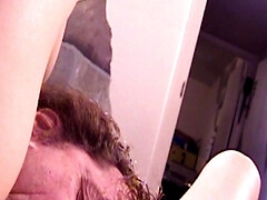 Tetas grandes, Morena, Penetracion con dedos, Masturbación, Juguetes