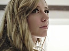 Arschlecken, Spermaladung, Rotschopf, Transfrau, Strapon, Ablutschen, Flotter dreier, Spielzeuge