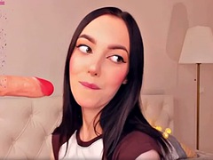 Красотки, Минет, Дилдо, Эксгибиционист, Милф, Сосущие, Молоденькие, Игрушки