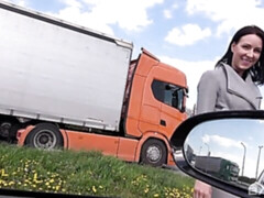 Gros cul, Sucer une bite, Voiture, En levrette, Mère que j'aimerais baiser, Argent, De plein air, Public