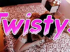 Rubia, Ébano, Penetracion con dedos, Besar, Lesbiana, Masturbación, Desnudo, Juguetes