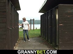 Mooi, Blond, Oudere vrouw, Diep in de keel, Rijpe lesbienne, Moeder die ik wil neuken, Schreeuwen, Stiefmoeder