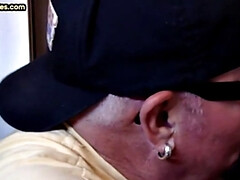 Leie, Blasen, Kehlenfick, Schwul, Brille, Handjob, Reif