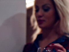 18 летние, Блондинки, Поцелуи, Лизание, Милф, Порнозвезда, Киски, Сиськи