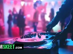 Amerikanisch, Schmuddelige sprache, Hd, Orgie, Schreiend, Taboo, Lehrer, Jungendliche (18+)